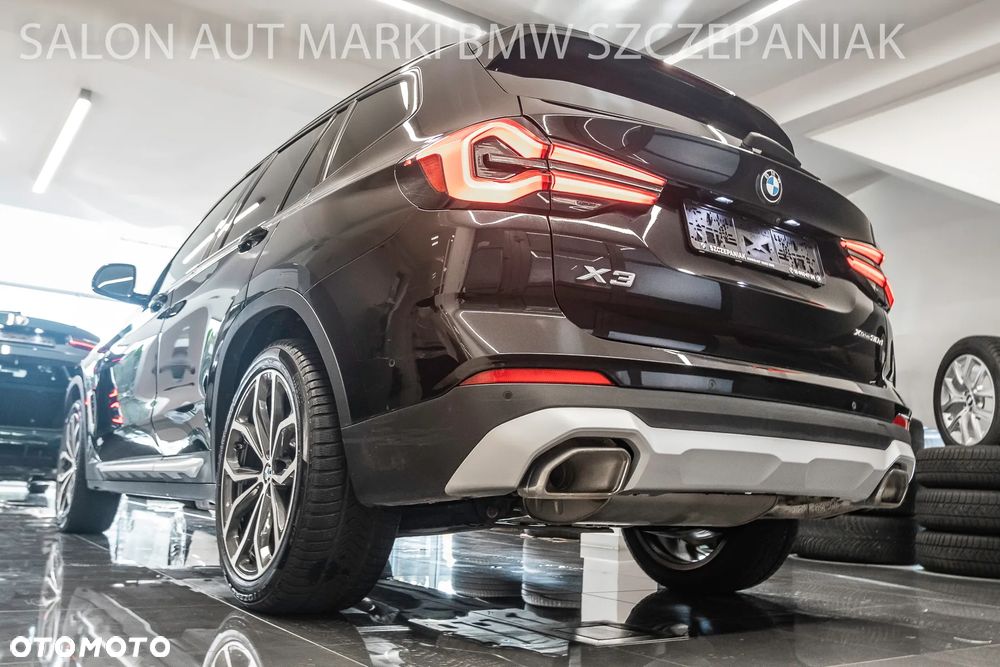 BMW X3 xDrive30d Advantage - 9