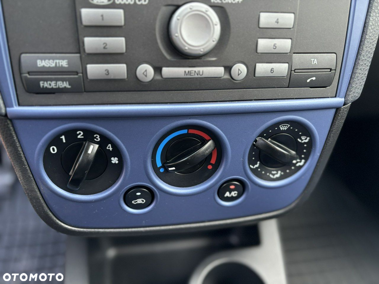 Ford Fiesta - 20