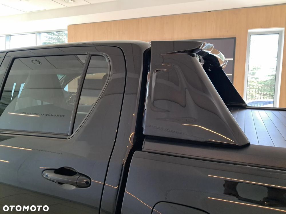Toyota Hilux 2.8 D-4D Double Cab SR5+ 4x4 - 21