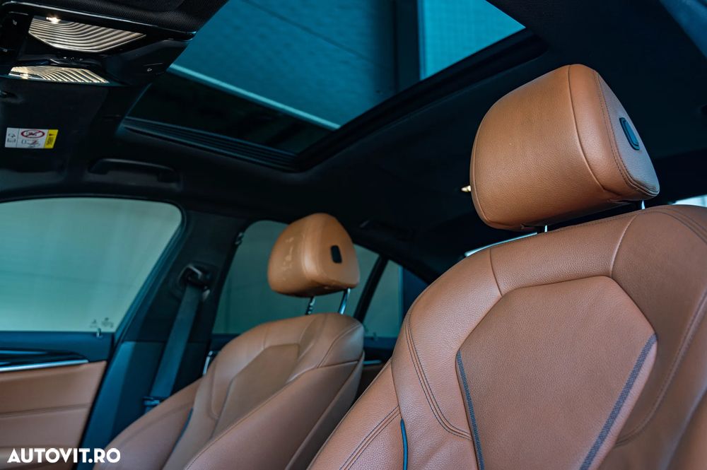 BMW Seria 5 525d Aut. Sport Line - 7
