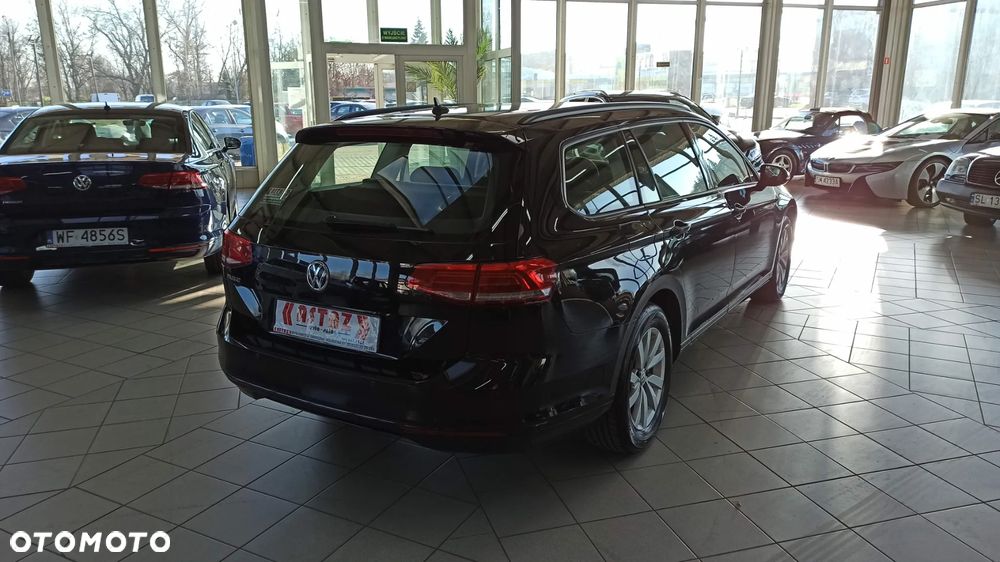 Volkswagen Passat 2.0 TDI BMT Comfortline - 10