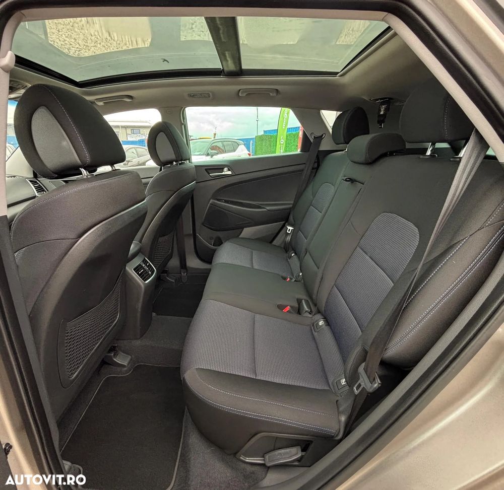 Hyundai Tucson blue 1.7 CRDi 2WD DCT Premium - 8