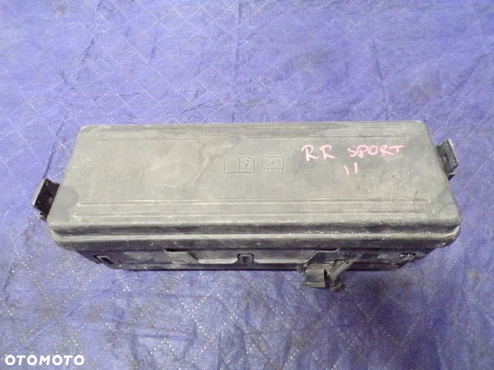 SKRZYNKA BEZPIECZNIKÓW LAND ROVER SPORT HPLA-14A073-AB - 1