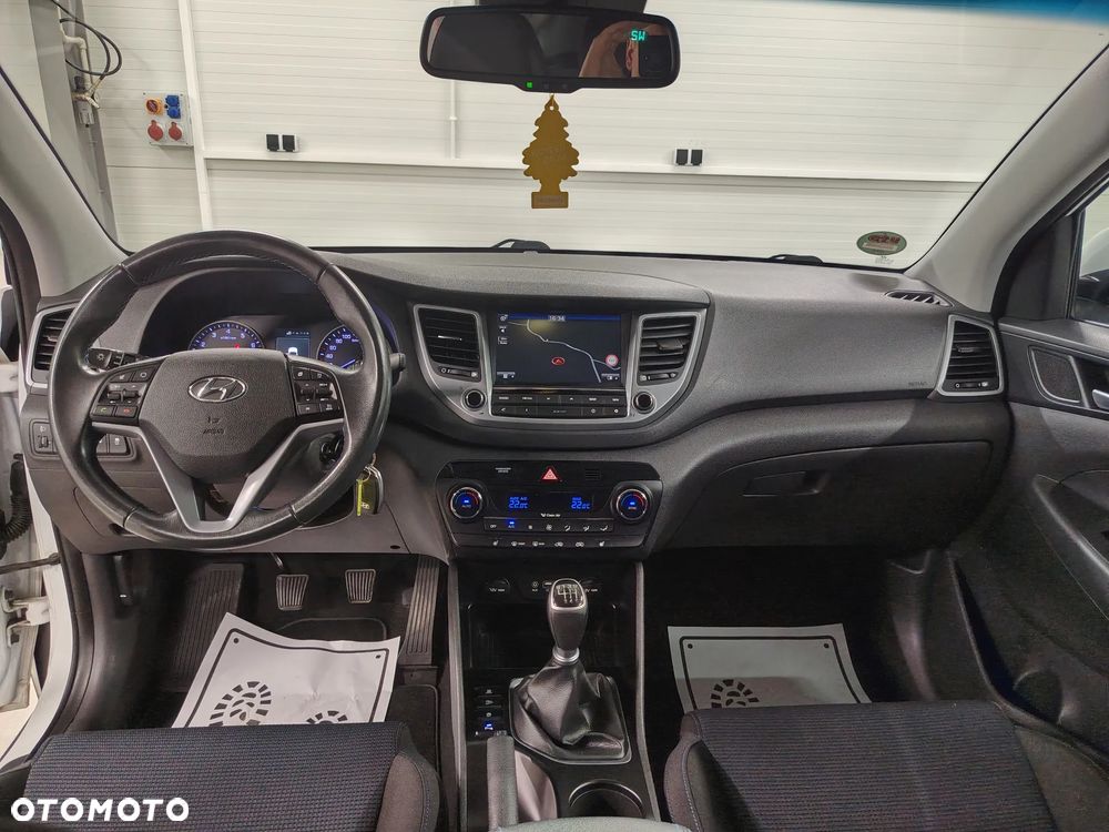 Hyundai Tucson blue 1.6 GDi 2WD Advantage - 25