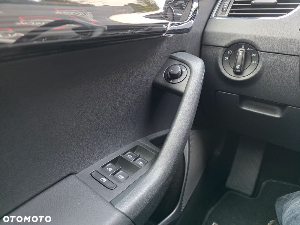 Skoda Octavia 1.6 TDI DSG Premium Edition - 23