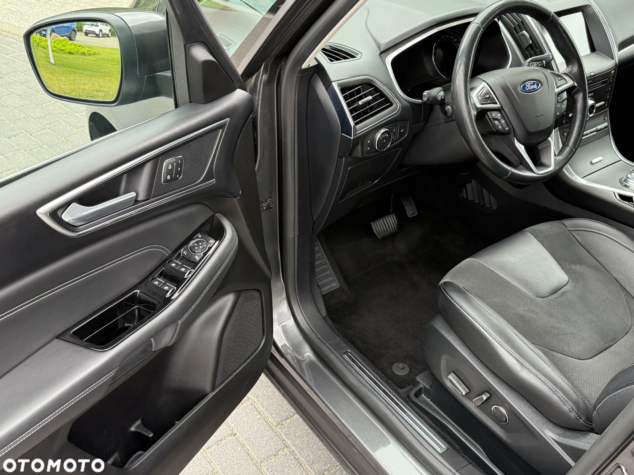 Ford Galaxy 2.0 EcoBlue Twin-Turbo Titanium PowerShift - 27