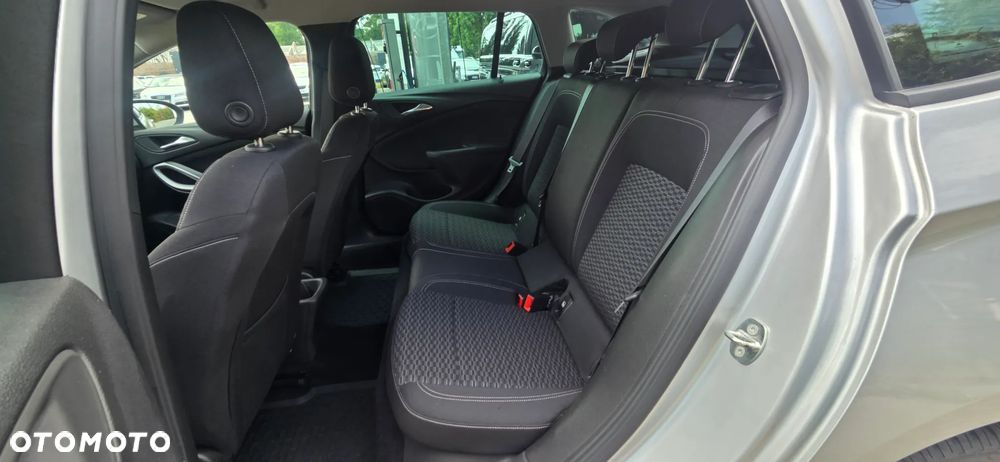 Opel Astra 1.6 D Start/Stop Edition - 32