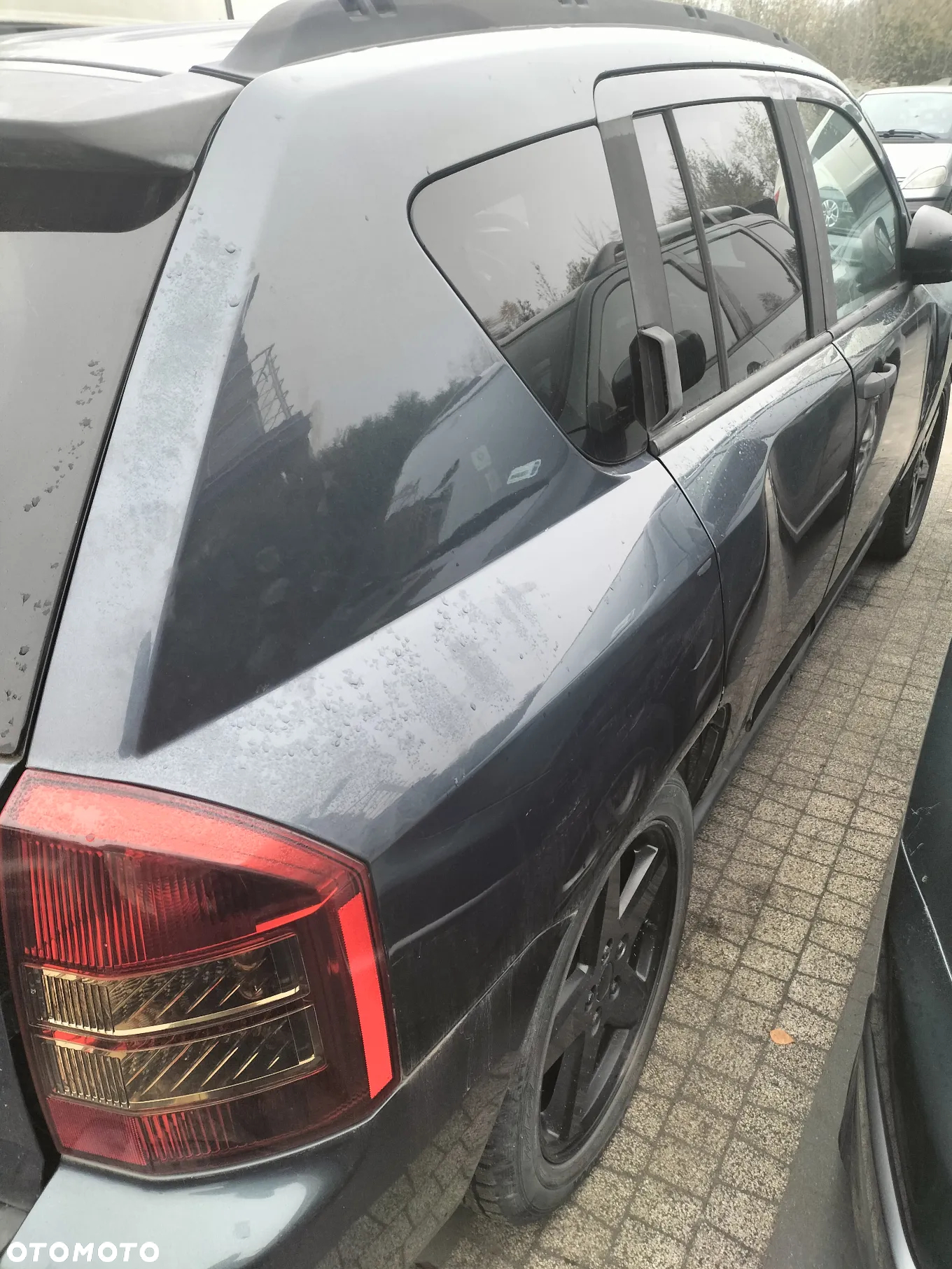 ZDERZAK TYŁ  JEEP COMPASS 2.4 16V 170 KM 125 KW 07-10r - 18