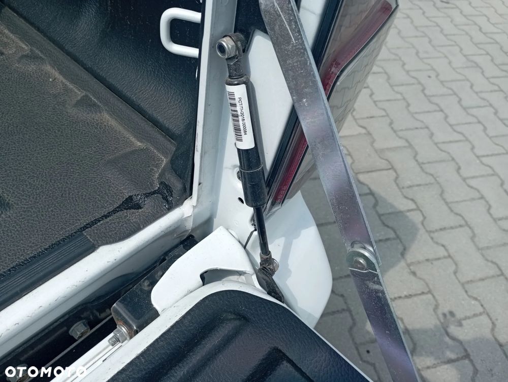 Isuzu D-Max 1.9 DC LSX - 15