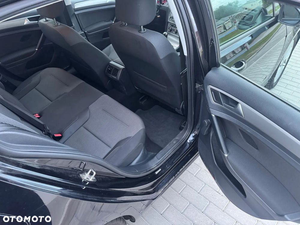 Volkswagen Golf 1.6 BlueTDI Comfortline - 19