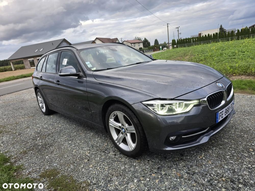BMW Seria 3 318d Touring Advantage - 8