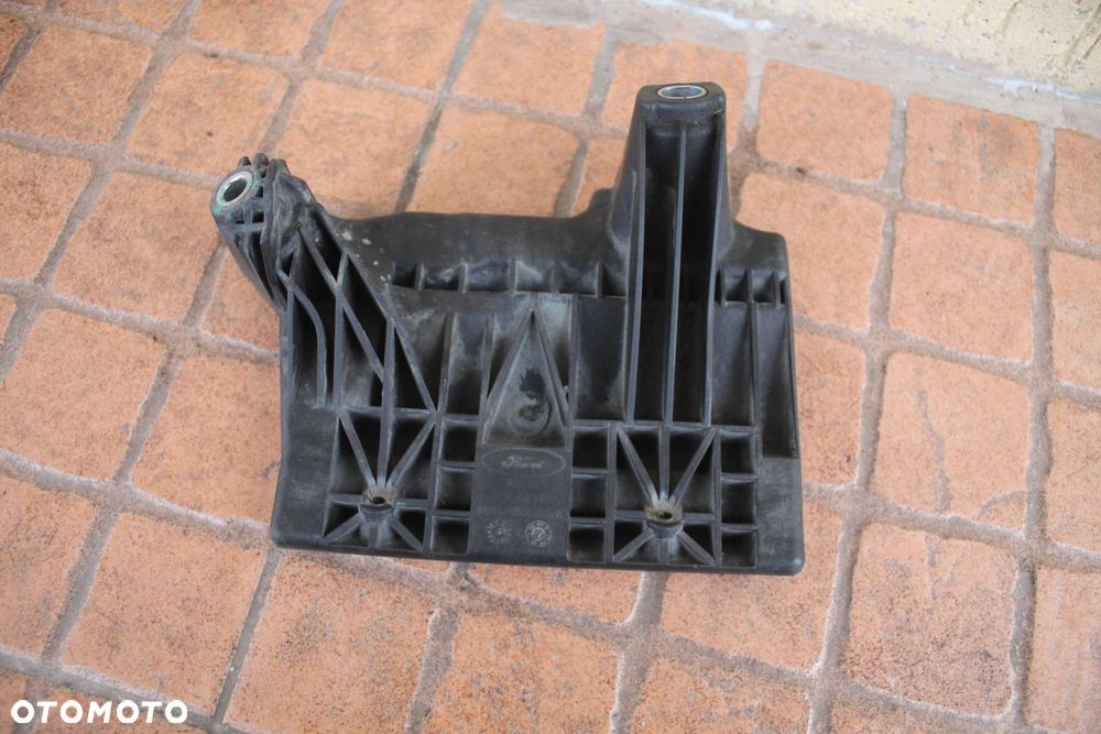 PODSTAWA AKUMULATORA FORD MONDEO MK4 6G91-10663-A - 2