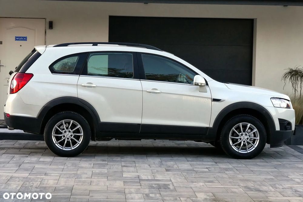 Chevrolet Captiva - 37