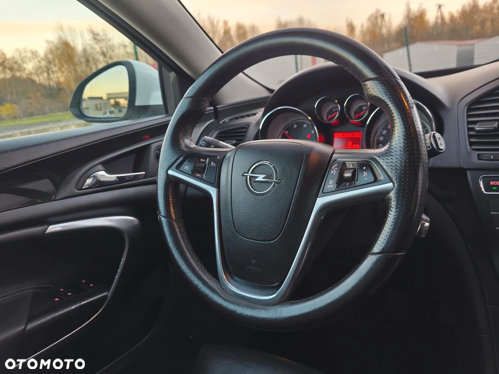 Opel Insignia 2.0 CDTI Cosmo - 32