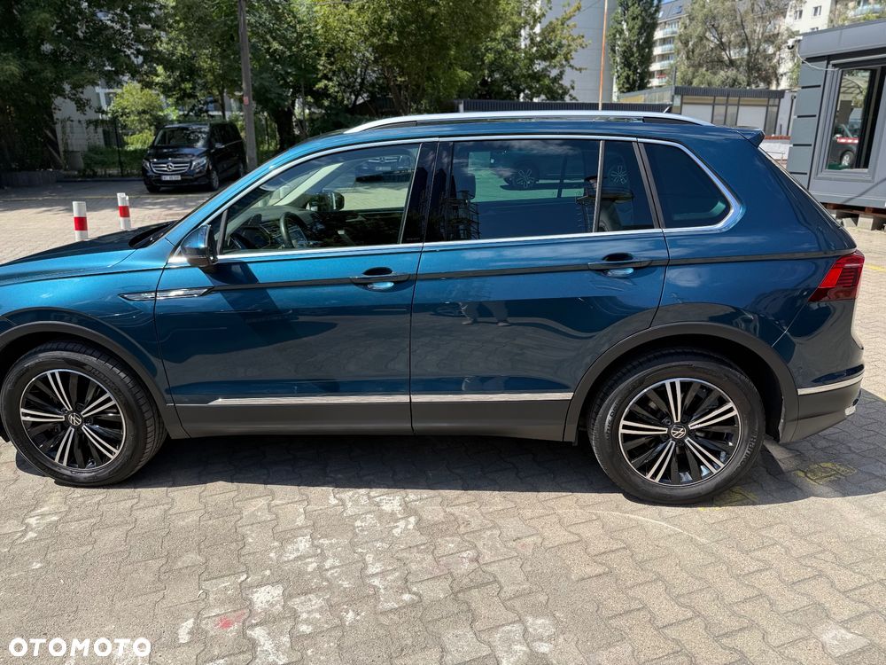Volkswagen Tiguan 2.0 TSI 4Mot Elegance DSG - 9