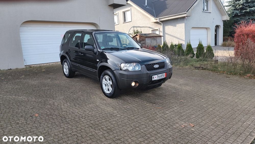 Ford Maverick Highclass - 24