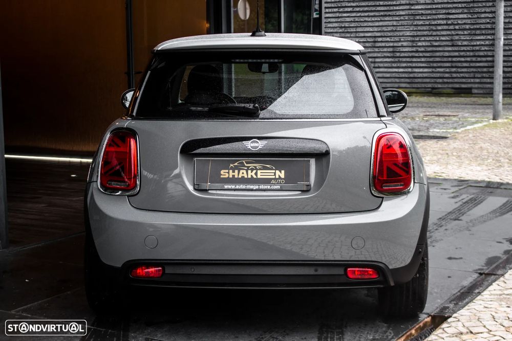 MINI 3 Portas Cooper SE Essential - 10