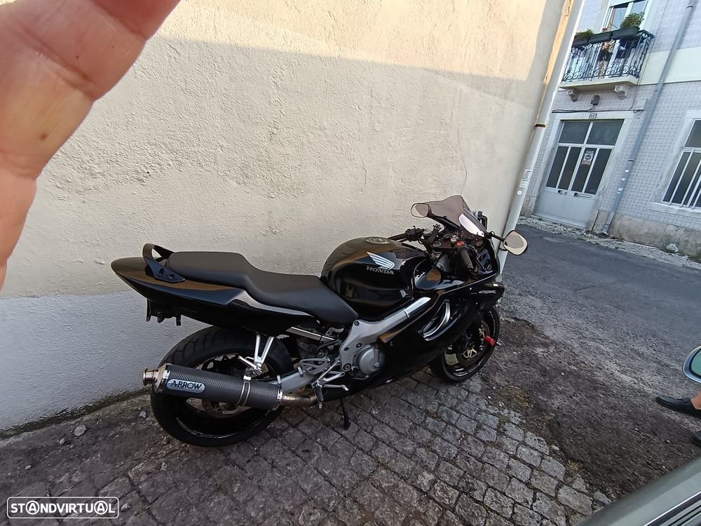 Honda CBR 600 F4 - 4