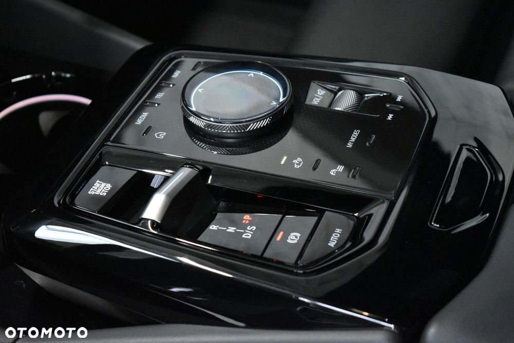BMW Seria 5 - 23