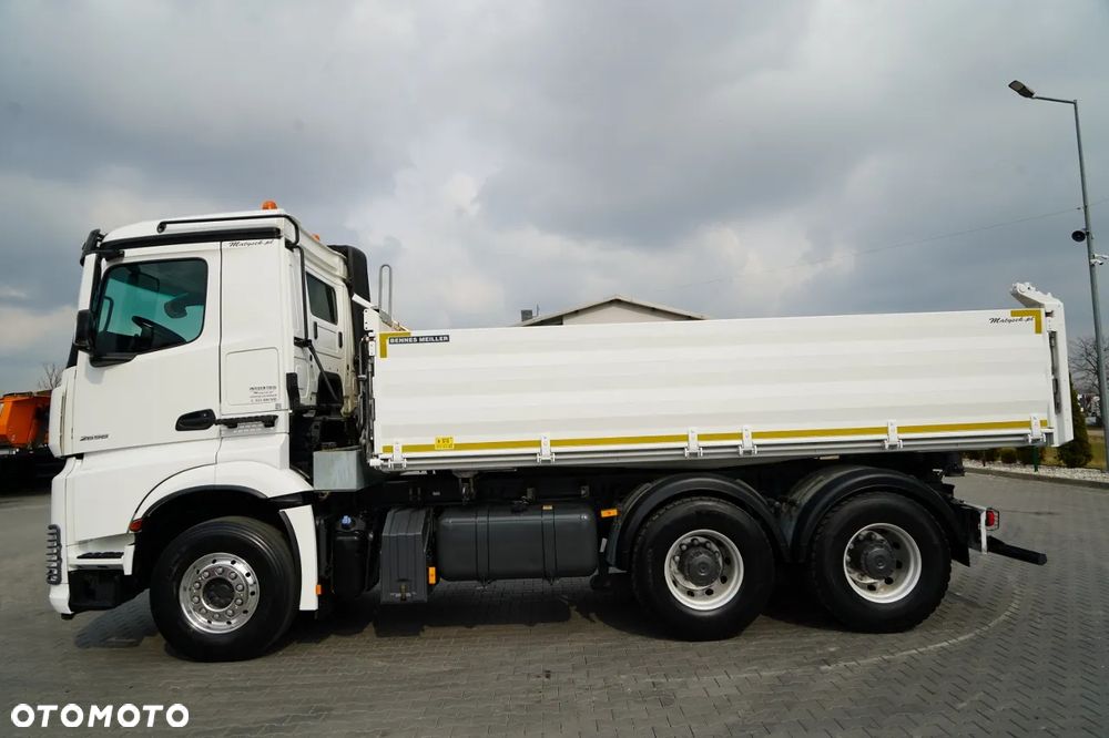Mercedes-Benz AROCS 2658 / WYWROTKA 3 STRONNA / ŁADOWNOŚĆ 14 TON / ALUFELGI  / EURO 6 / - 12