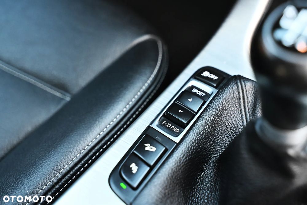 BMW X3 xDrive20d xLine - 11