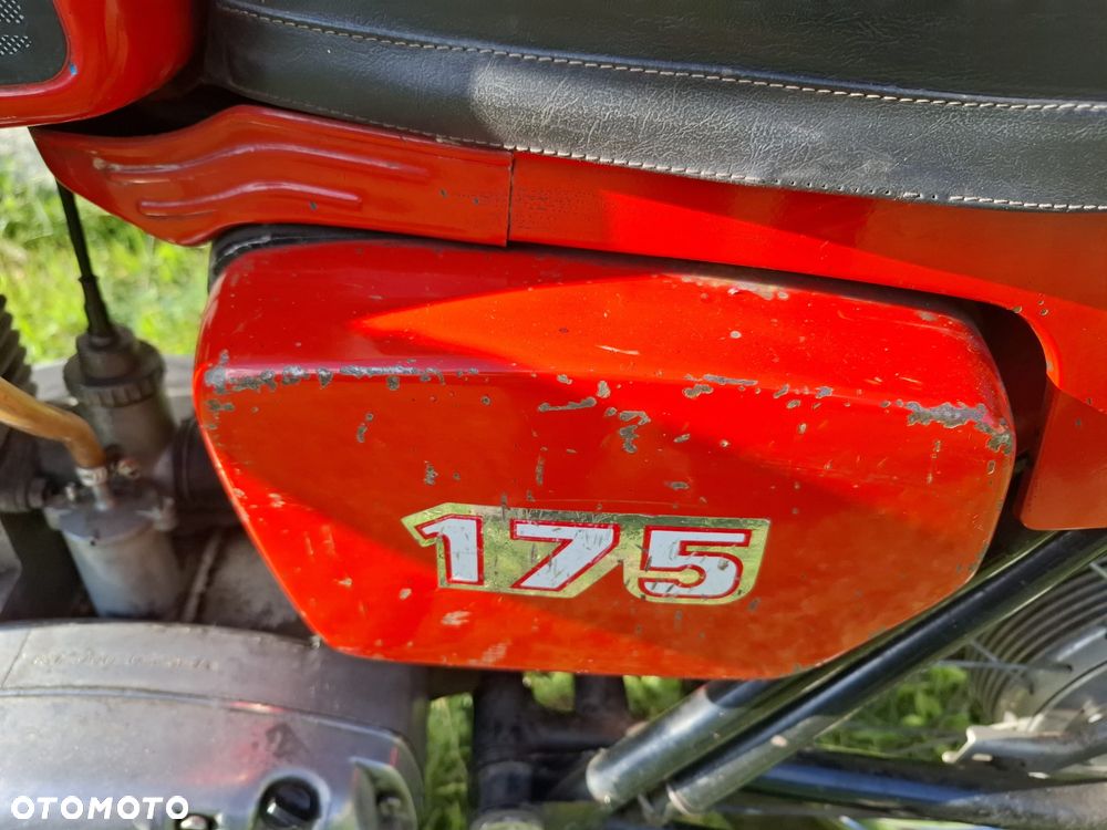 CZ 175 - 8