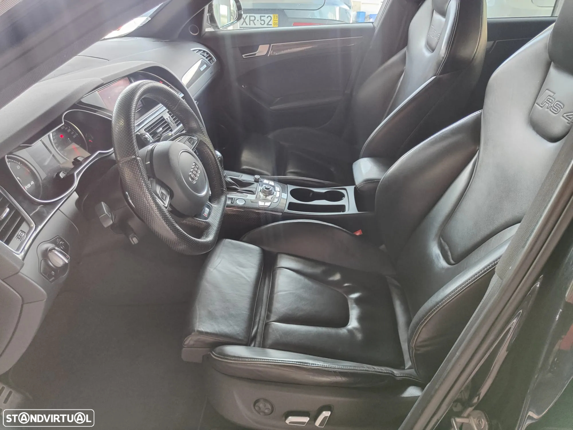 Audi RS4 Avant 4.2 FSi quattro S tronic - 12