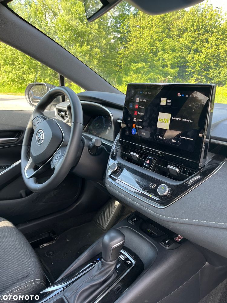 Toyota Corolla - 2
