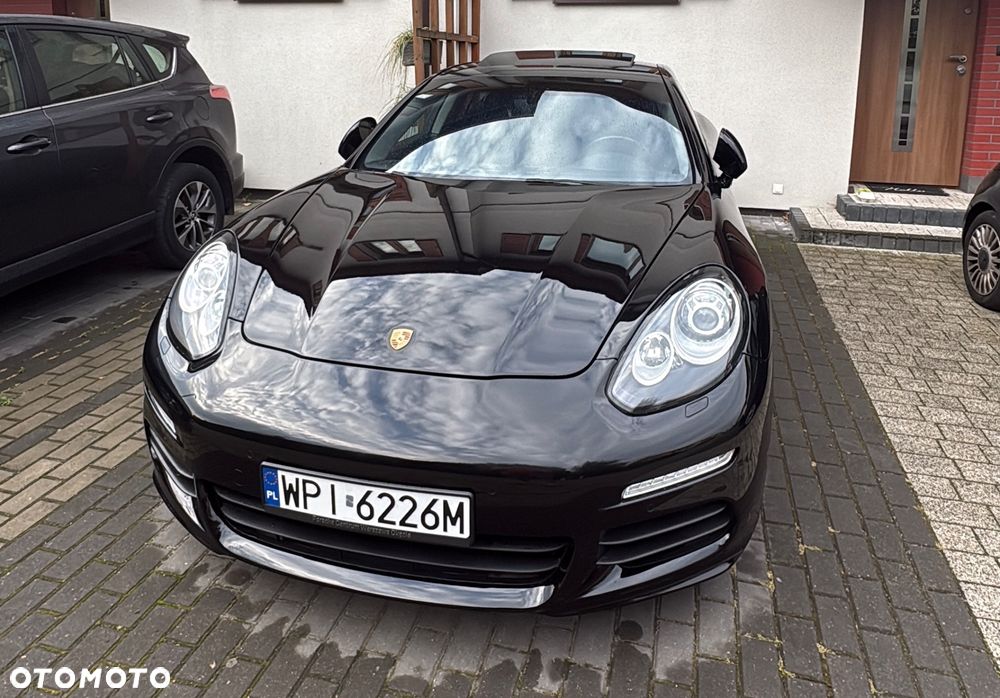 Porsche Panamera PDK - 7