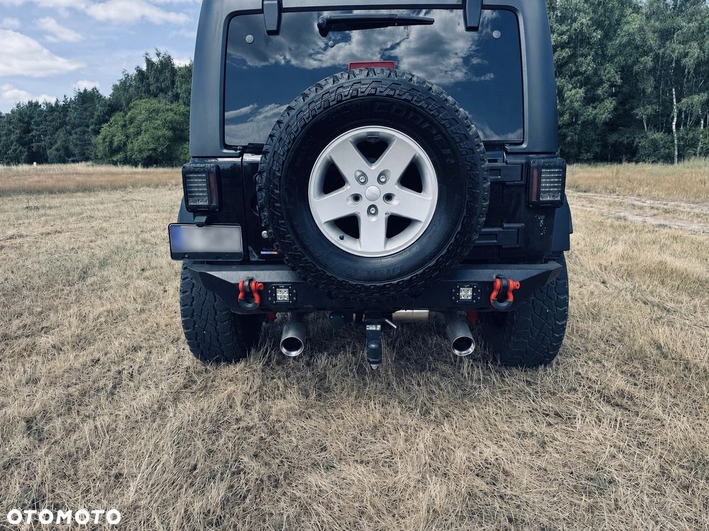 Jeep Wrangler - 10