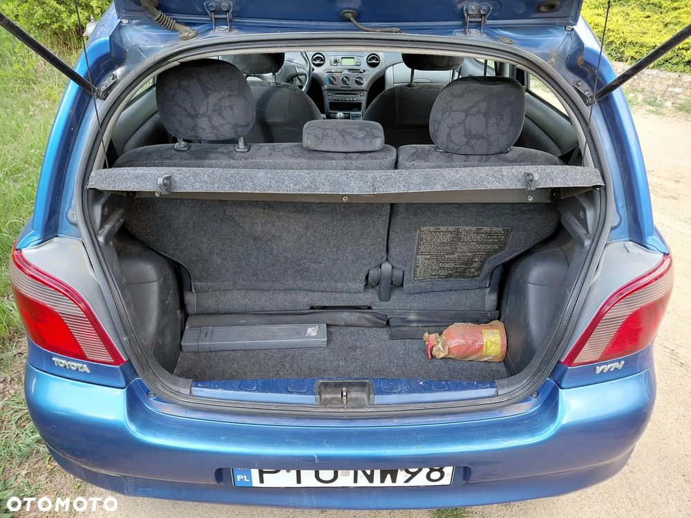 Toyota Yaris 1.3 Luna - 19