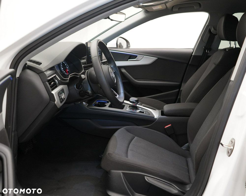 Audi A4 - 14