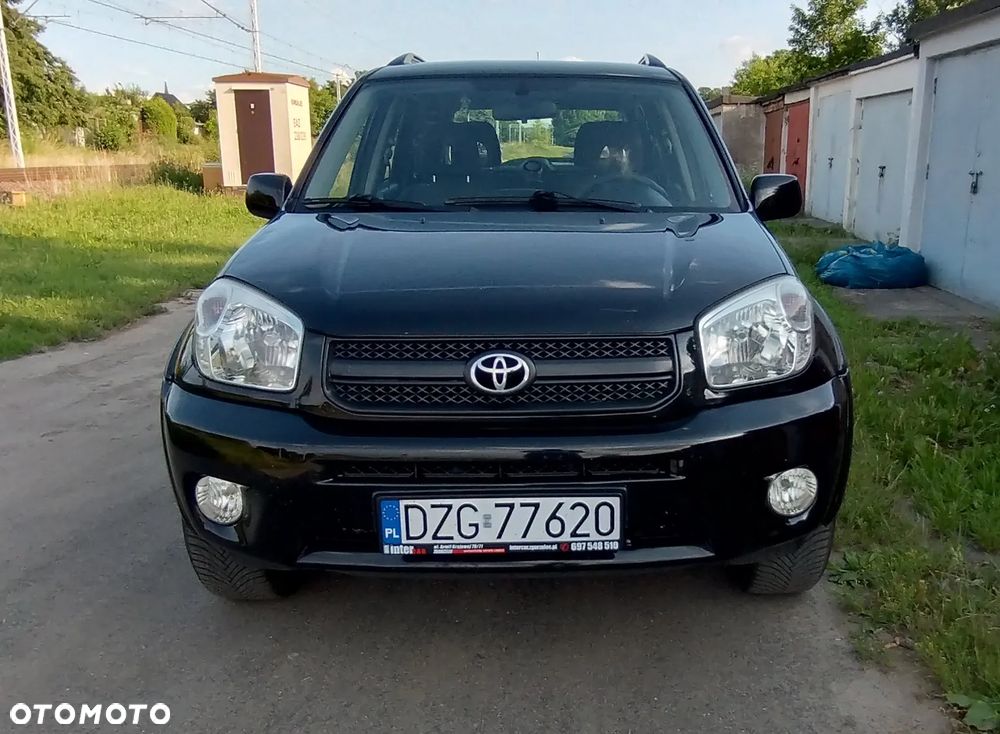 Toyota RAV4 2.0 VVT-i 4x4 - 1