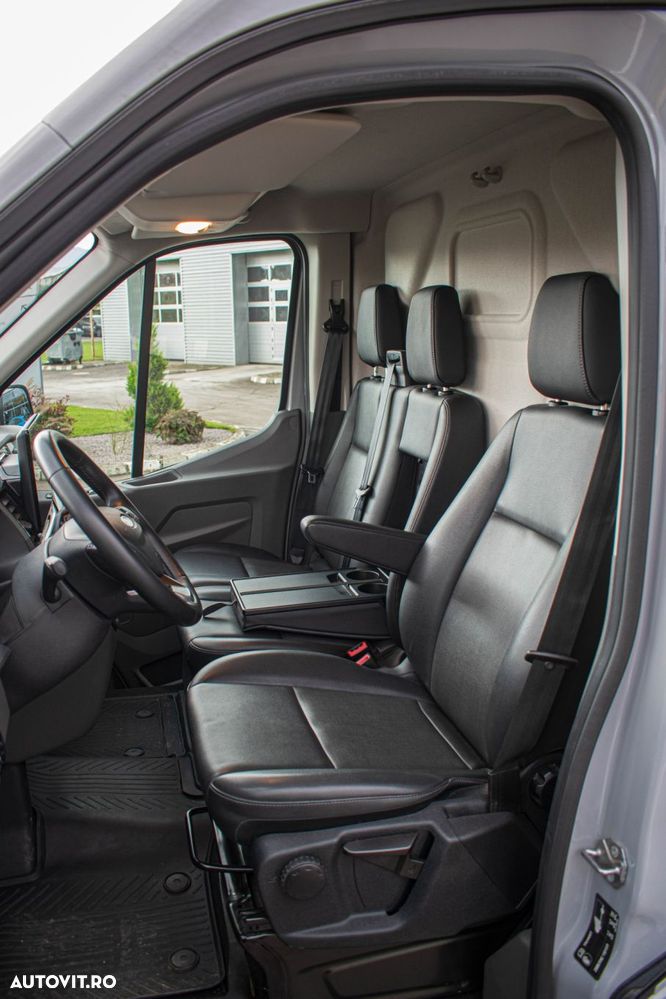 Ford Transit - 11