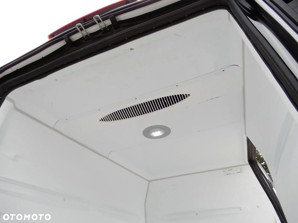Mercedes-Benz VITO 114 CDI KERSTNER -20 st. C LONG Długi L2 Model W447 Silnik 2.2 CDI 136 KM Serwis ASO Do Ostatniego Kilometra Stan Jak Nowy UNIKAT - 22