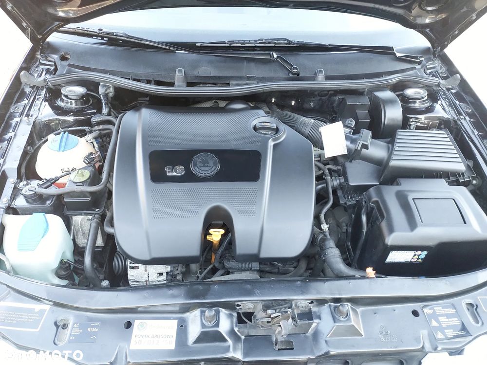 Skoda Octavia 1.6 Tour - 8