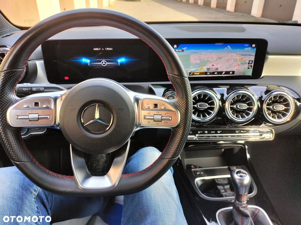 Mercedes-Benz Klasa A 180 AMG Line - 13