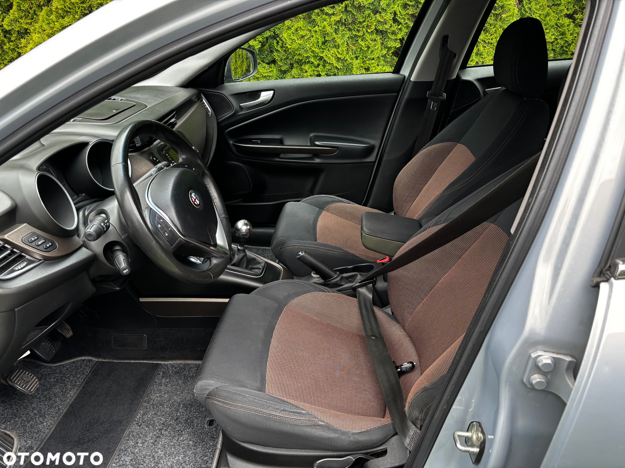 Alfa Romeo Giulietta 1.6 JTDM 16V - 15
