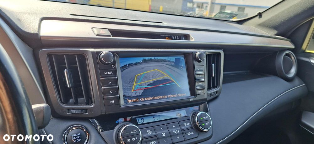 Toyota RAV4 2.0 Premium 4x4 MS - 9