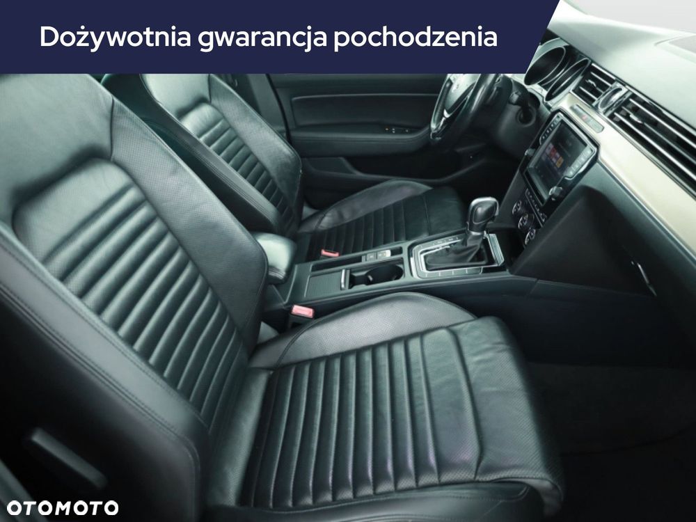 Volkswagen Passat Variant - 9