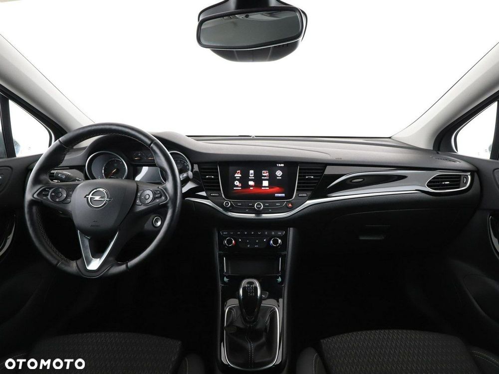 Opel Astra 1.4 Turbo Innovation - 16