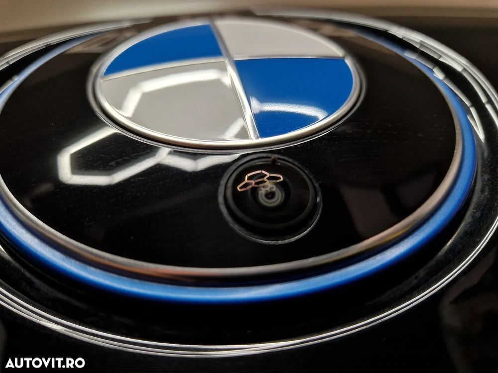BMW Seria 7 750e xDrive AT PHEV - 25