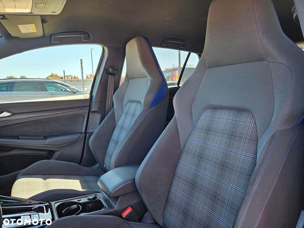 Volkswagen Golf 1.4 TSI Plug-In Hybrid Style DSG - 12