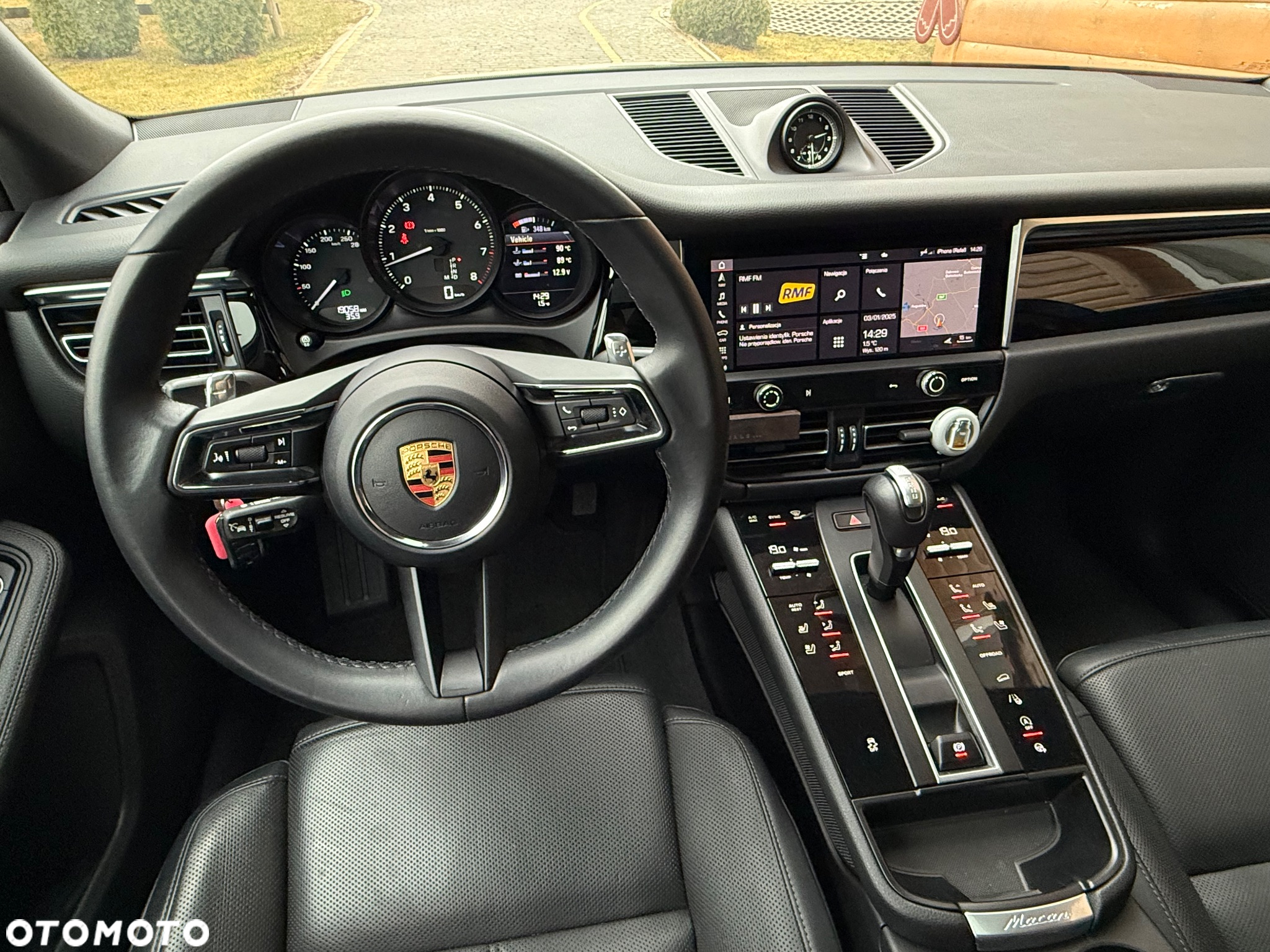 Porsche Macan Standard - 23