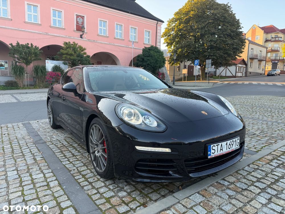 Porsche Panamera S - 23