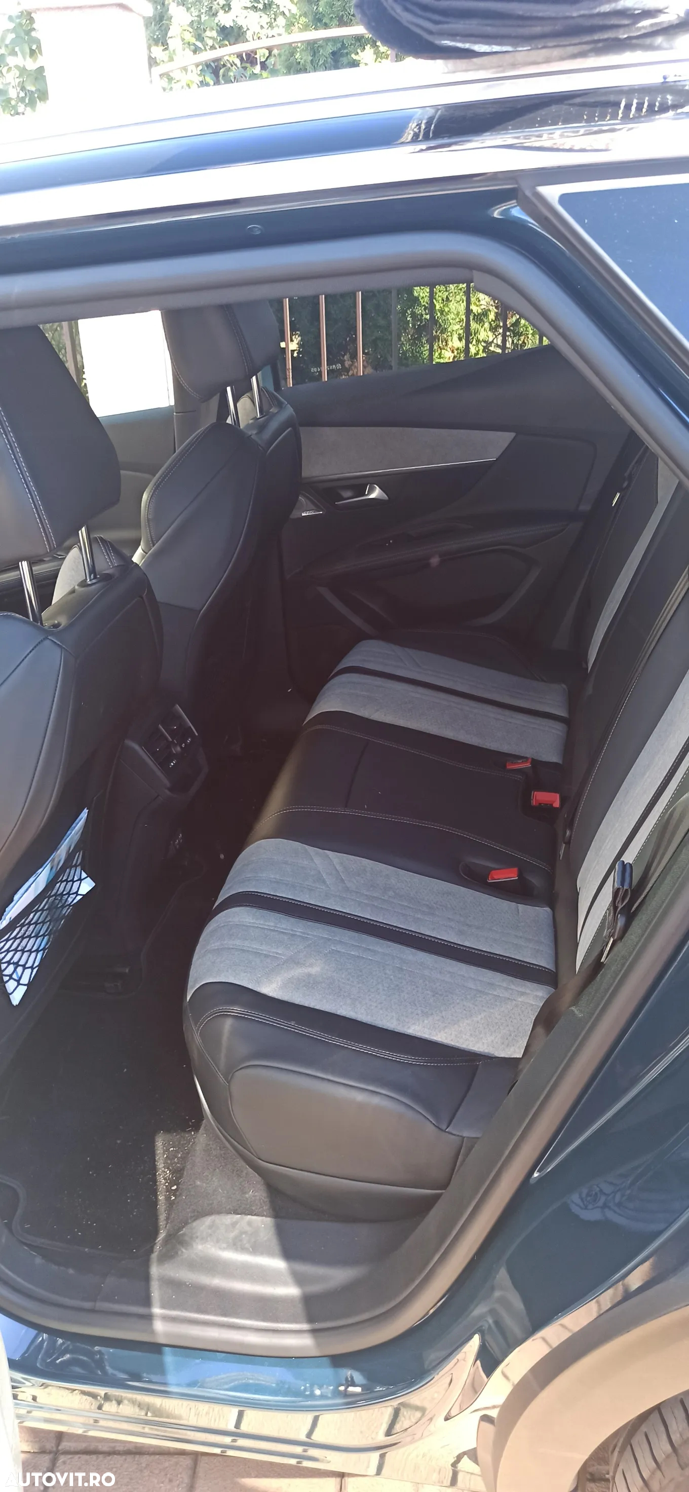Peugeot 3008 PHEV 225 EAT8 GT - 14