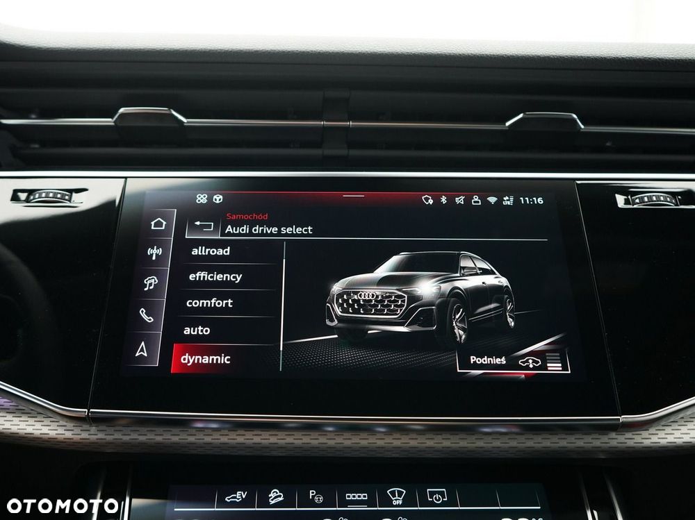 Audi Q8 - 36