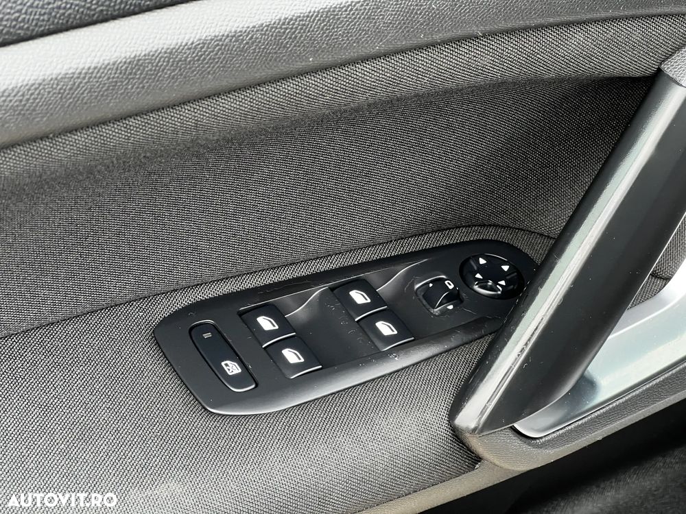 Peugeot 308 1.6 HDI FAP Acces - 12