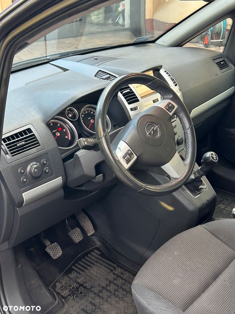 Opel Zafira 1.7 CDTI Cosmo - 6