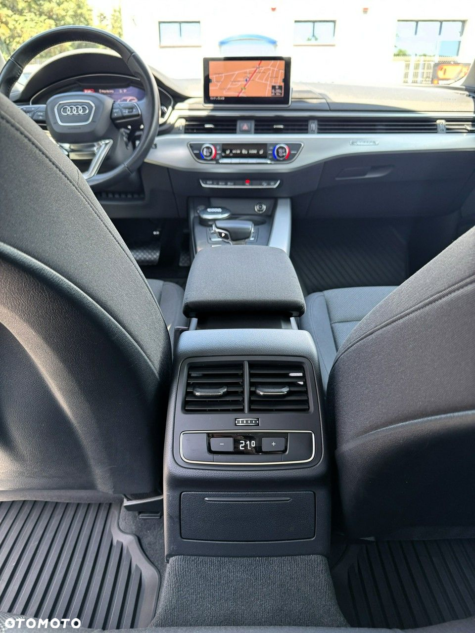 Audi A4 Allroad 2.0 TFSI Quattro S tronic - 33